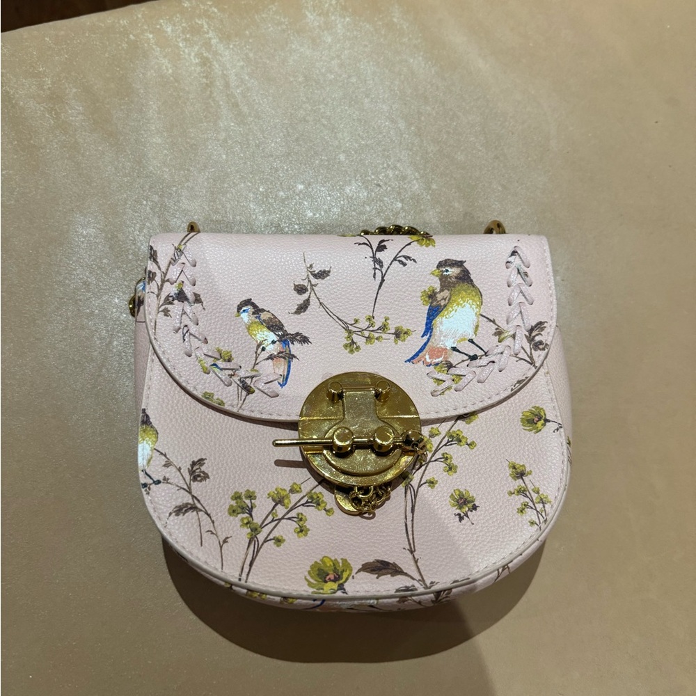 Elegant Cream Crossbody Bag with Bird Print
